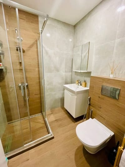 2-BDR Flat Near the Mall, Spacious & Cozy