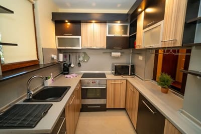 The Family Courtyard - Very LARGE 2BD Apartment