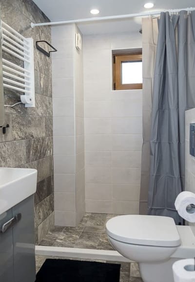 Private Villa with 5BD, Pool & Stunning Sea Views