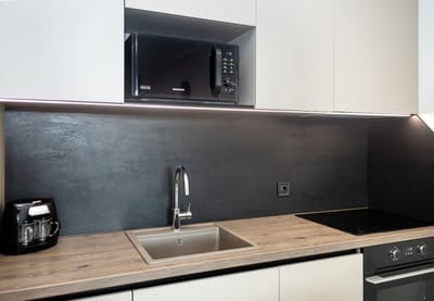 Skyline Varna – Stylish 1BD City Apartment