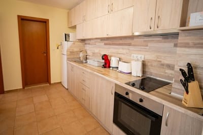 The Sea Balcony - 1BD Apartment by Flat Manager