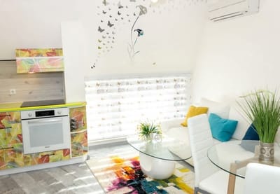 | AcriliC | One-Bedroom Flat with Balcony