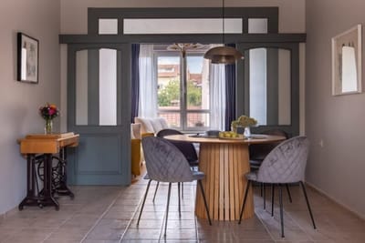 Retro-Chic 1BR Apartment next to Vasil Levski Blvd