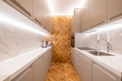 SOFapart Comfy and Elegant Apt with 2 BDR/ Parking