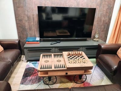 Urban Charm & Comfort - Chic 2BD in Prime Location