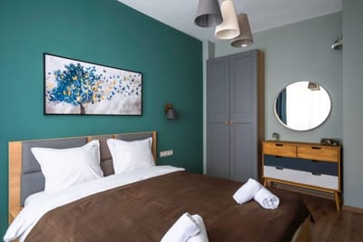 Lux Flat next to Park with working space