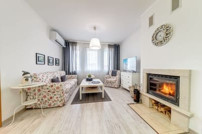 Sweet Home Family Lodge in Grand Monastery