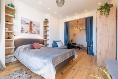 Bright Apartments – 2 Bedroom