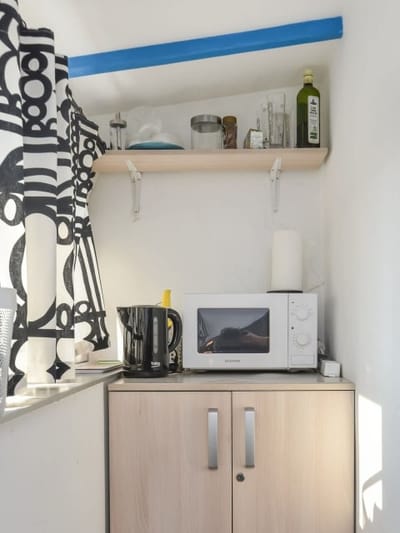 The Ivy House - A Cozy Attic near the City Center