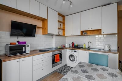 Charming 1BD Apartment Next to Women's Market