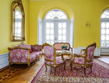 Castle of Burgscheidungen is a combination of baroque and renaissance styles