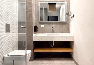 Hayashi Hotel – Elegance Apts w/ Breakfast