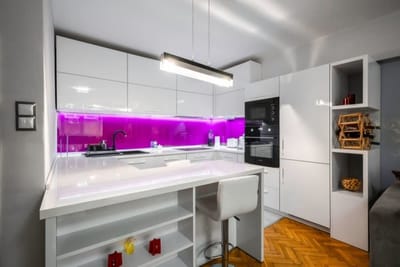 Bright & Central 1BD Flat - Dedicated Work Space