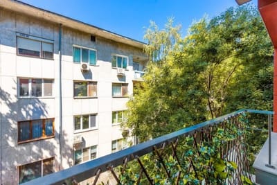 Stylish 2BD Apartment with a Nice Cozy Terrace