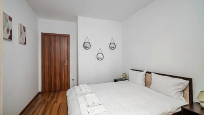 Terra Vibes - Central 1BD with balcony