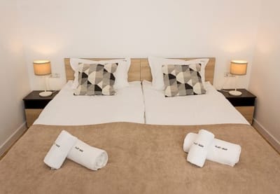 Seaview Haven: Elegant 2BD Flat in Balchik