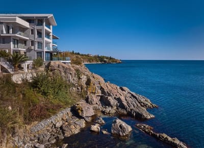 Loft-Style Studio Apartment on the Beach