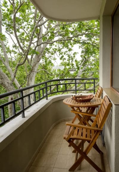 Modern Comfort in Central Varna with WorkSpace