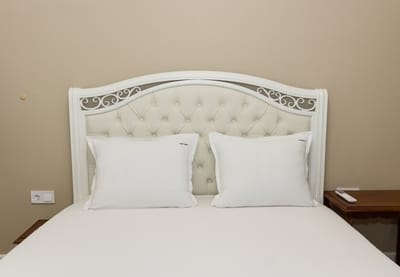 2BD Home In The Heart Of Varna with Parking - Blue