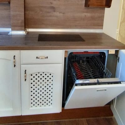 Peaceful Three-Bedroom in Briz, Varna