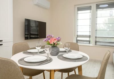 Casa Novara: Relax and Enjoy - 1BD Flat w/ Parking