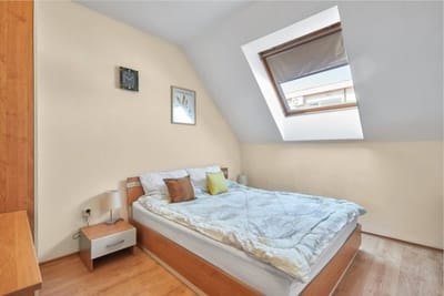 Charming 1-Bedroom Apartment in Ravda