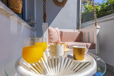 Happy People Plovdiv 1-BD Apartment - White