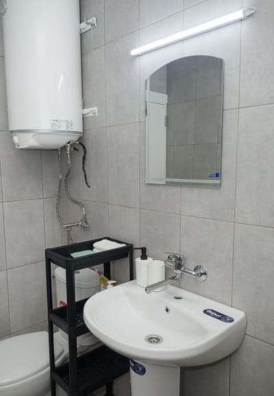 Bright & Airy Flat with 2 Bedrooms – Urban peace