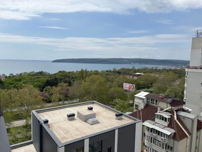 Stylish & Modern flat in Varna's Fifth Element