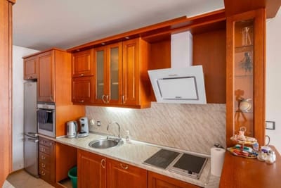 Vintage and Cozy 2BD Apartment in Prime Location