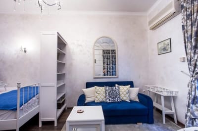 Top Center - Designer studio 1 min to Vitosha bul