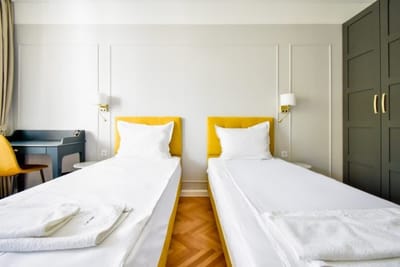 Stylish 2BD with Balcony & Desk near Vitosha Blvd