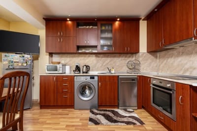 Comfort Corner - 1BD with Balcony