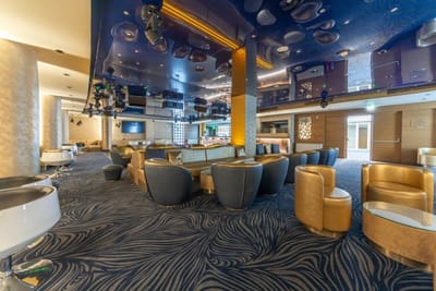 Fancy Night Club in the Maritim Paradise Blue Hotel