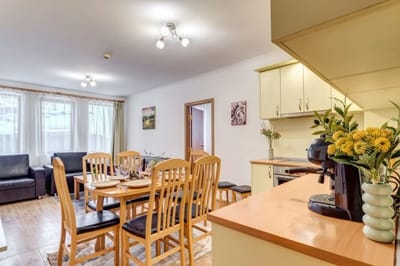 Alpine Haven 2-Bedroom Escape in Pamporovo