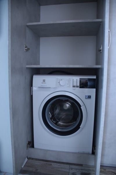 New 1930s quiet central apartment w/AC - 2 bedroom