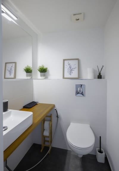 Luminous Central Retreat Spacious 2BD Apartment