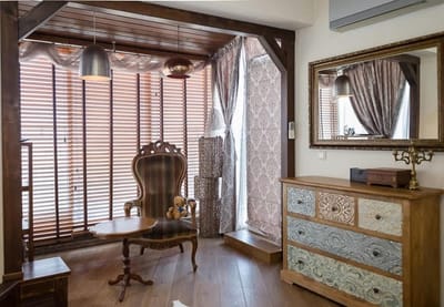 Modern Comfort & Vintage Charm with Panoramic View