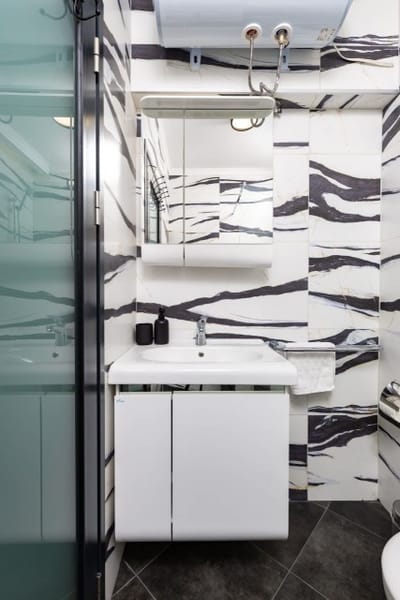 Central Chic 1BD Apt Near Kapana by FlatManager