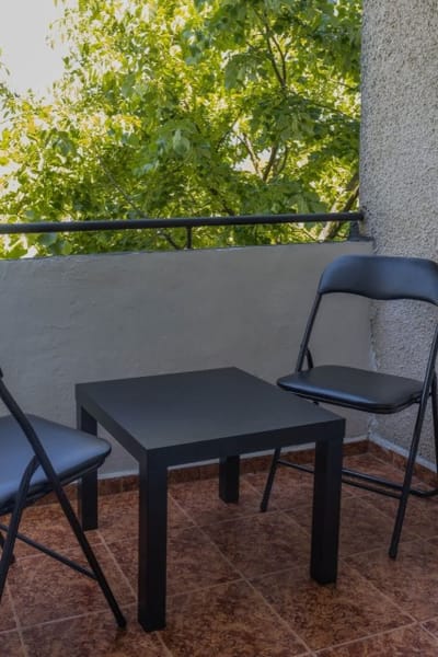 Lovely 1BD Flat near the Sea Garden