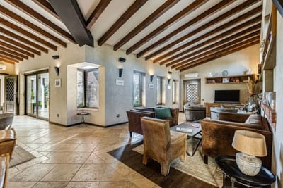 Zornitza Family Estate - Restaurant