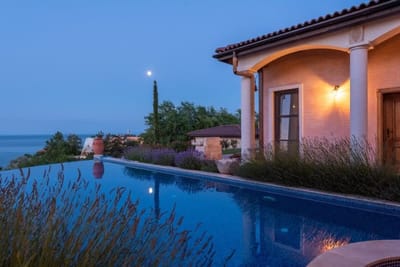 Hacienda Del Sol | Heated Pool