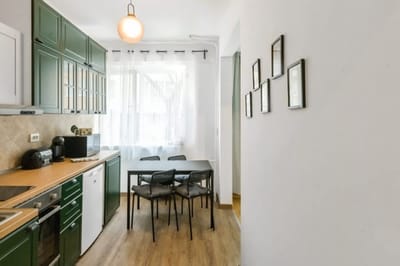 Floral Studio Retreat in Sofia City Center