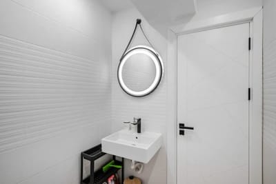 AeroLuxe Living 1BD Apartment