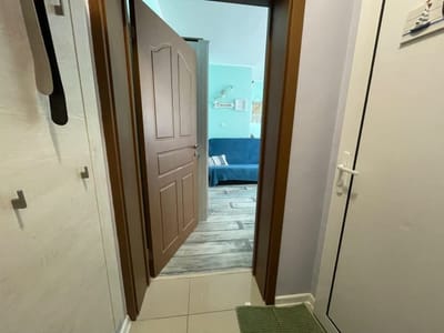 Bright 1BD Apartment with Nice Terrace