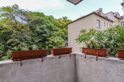 Eleganto - Central 2BD Stylish Apartment