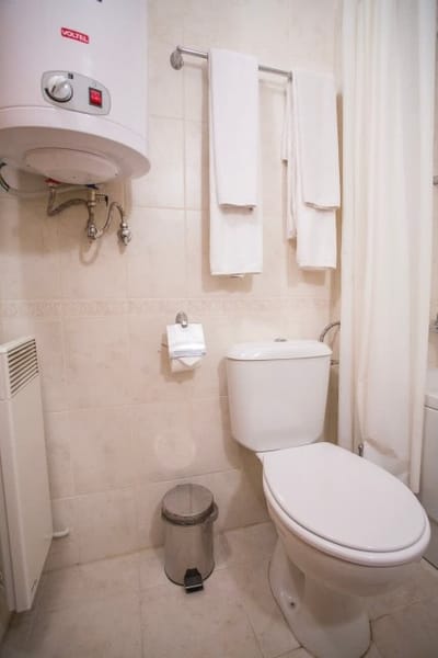 Bright Studio in a Spacious Complex in the Valley