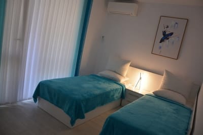 Unbeatable Location: New Lux Apartment Varna beach