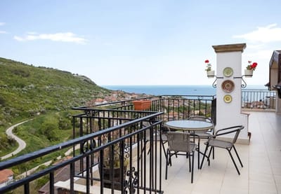 Panoramic Sea-View | 2-Bedroom Flat with Terrace