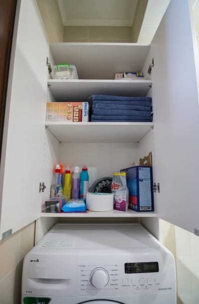 Pop your C-o-l-o-r-s - Funky and Modern 1BDR. Apt.